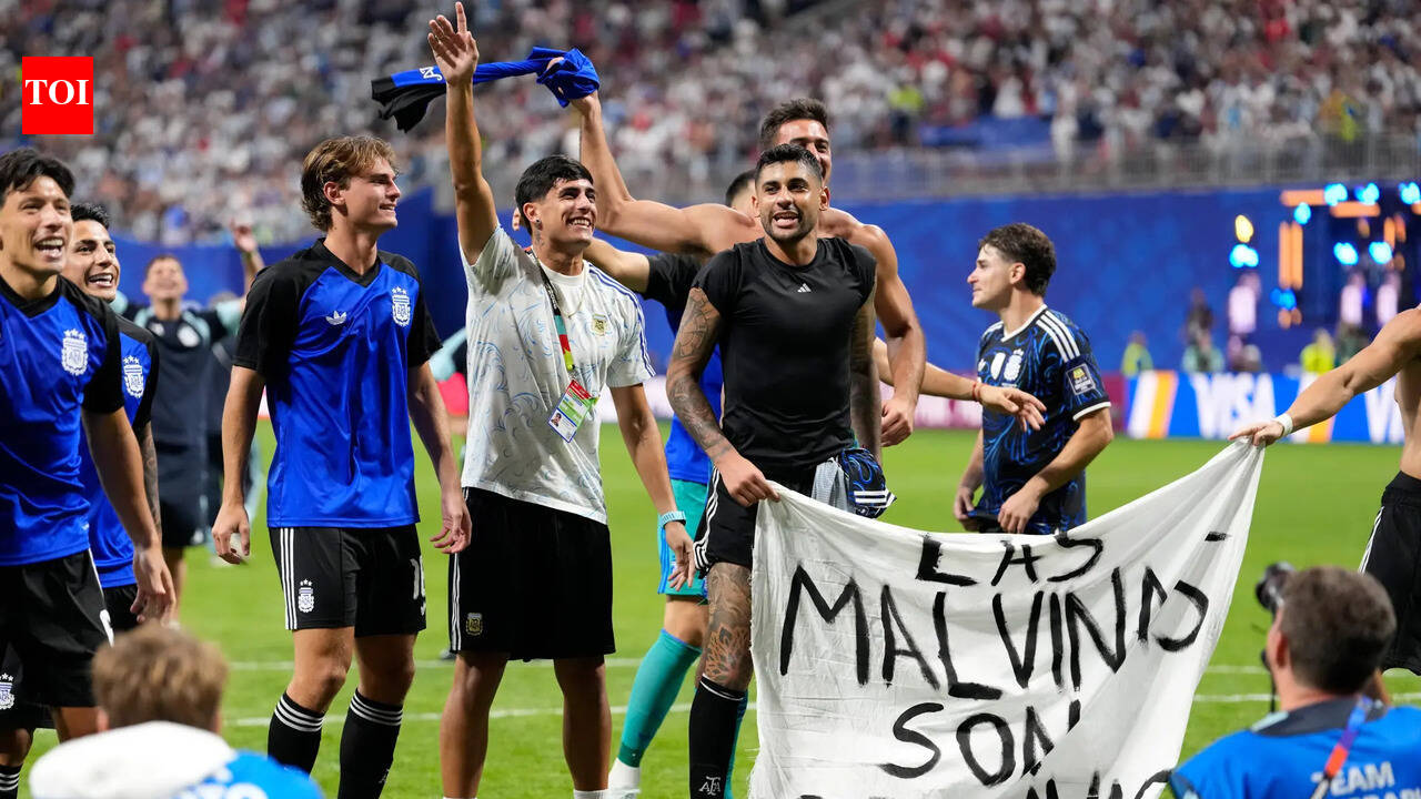 White House sends clear message after calls for FIFA to punish Argentina players over Falklands banner | Football News