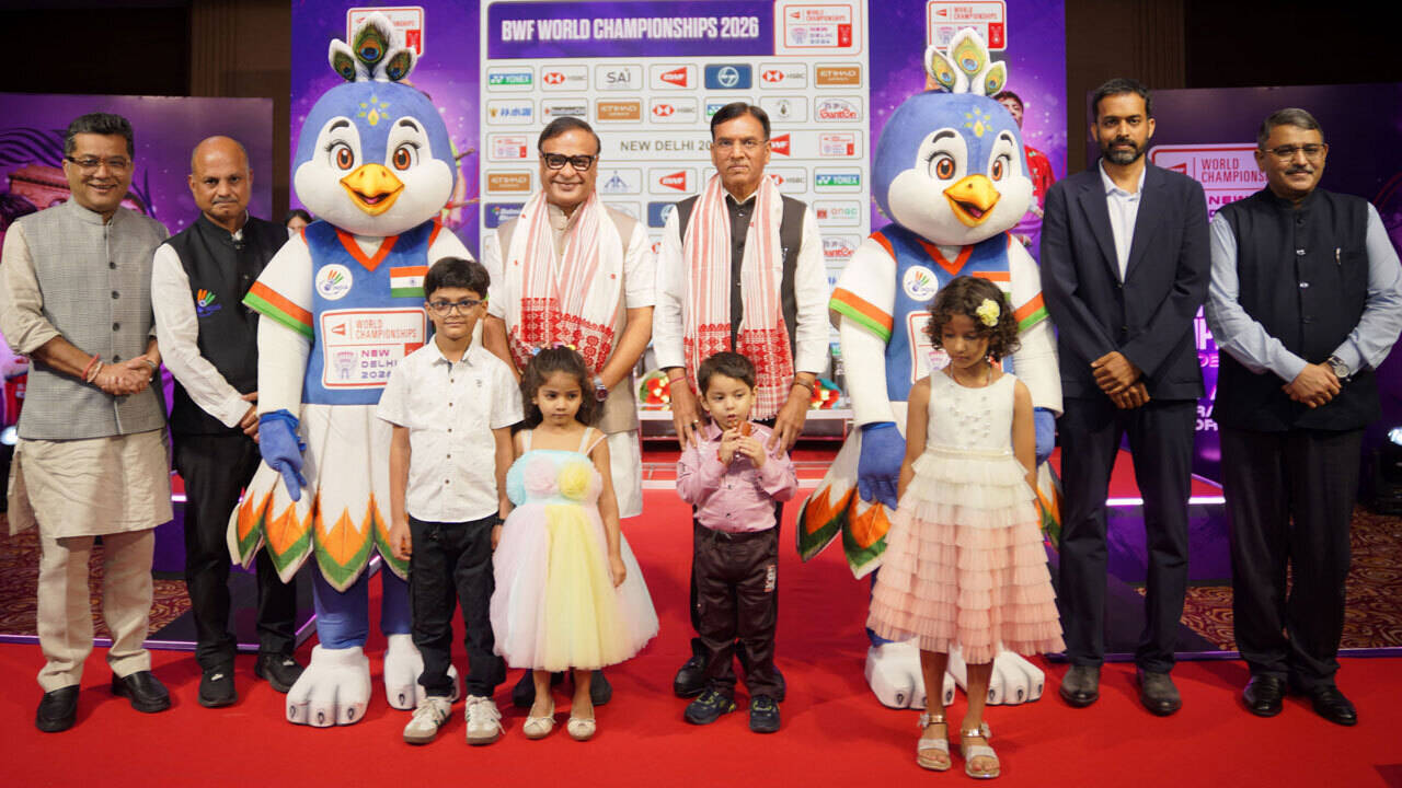 Hybrid shuttles, bird nets as BWF World Championships plug India Open glitches | Badminton News