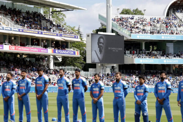 Why are players wearing black armbands during the India vs England Lord's ODI? | Cricket News