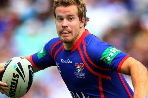 Former Newcastle Knights star Scott Dureau dies at 39 after terrifying battle with brain cancer, tributes pour in for the NRL icon | International Sports News