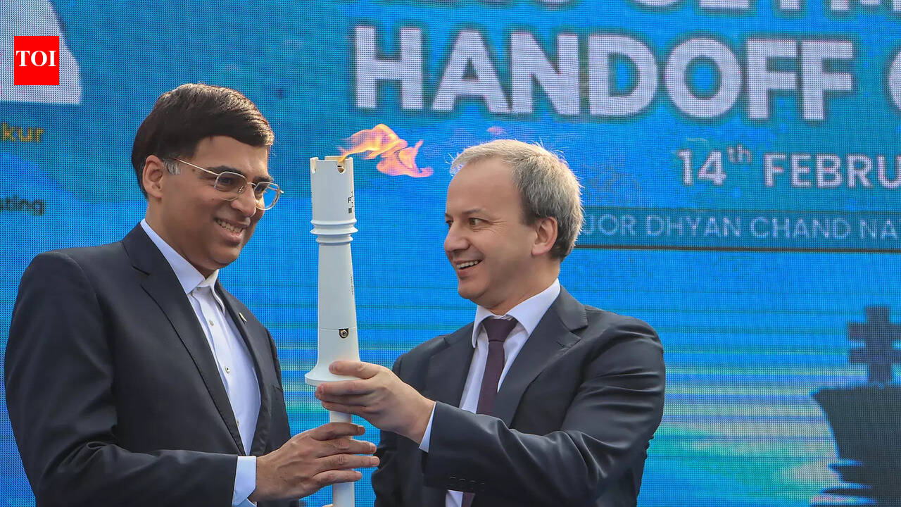 Chess legend Viswanathan Anand steps in as FIDE interim president after EU sanctions sideline Arkady Dvorkovich | Chess News