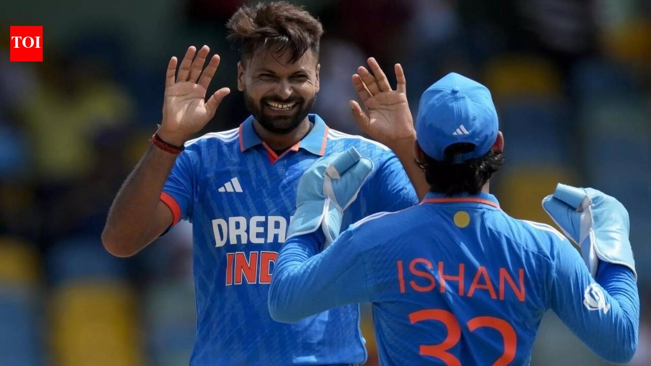 Indian fast bowler appointed Bihar DSP under 'Medal Lao Naukri Pao' policy | Off the field News