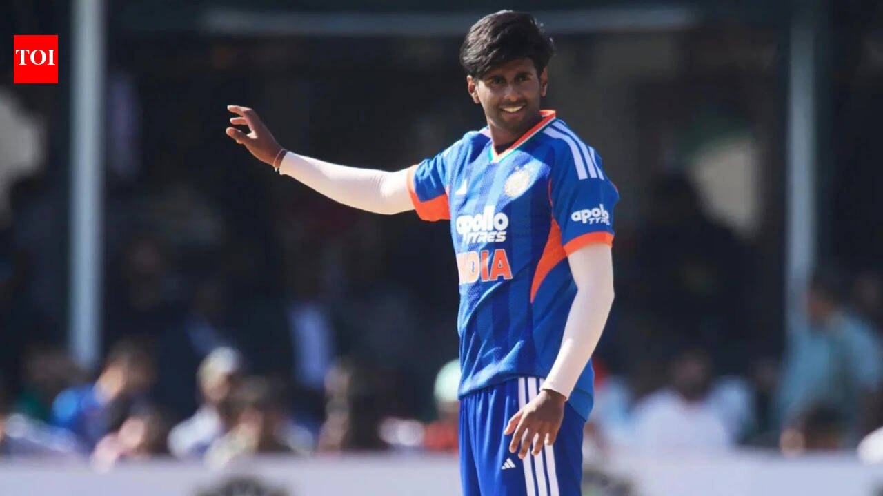 Mayank Yadav equals Bhuvneshwar Kumar's T20I Record with first-ball wicket against Zimbabwe | Cricket News