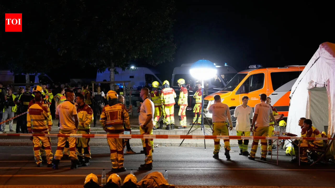 Berlin Bloodbath: Man Tied To ‘Islamist Circles’ Plough Into Pride Parade; 1 Dead, 16 Injured