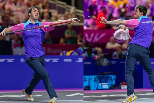 Watch: Viral Commonwealth Games cleaner dubbed 'Mop Man' performs splits and worm while mopping court | Commonwealth Games News