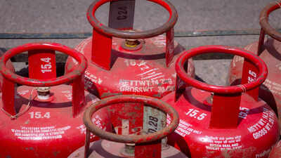 LPG subsidy bill races beyond budget, may hit Rs 1 lakh crore this fiscal