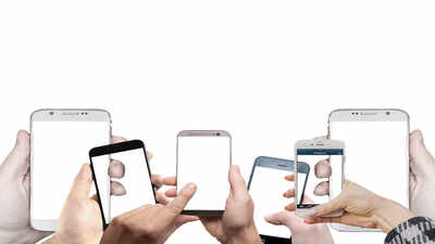 Smartphone sales decline 10% in Q1, biggest in 3 years