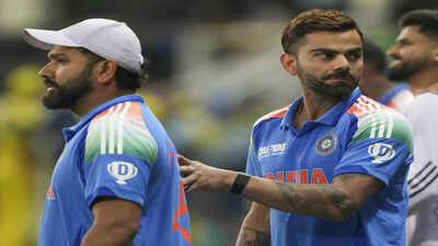 'If Ronaldo, Messi can do it...': Ex-cricketer questions India's treatment of Rohit Sharma, Virat Kohli