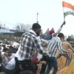 Demand for MSP, reforms: Protesting farmers breach police barricades enroute to Bhopal