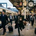 Psychology says people who are always late may not be rude at all. Their brains may simply experience time differently