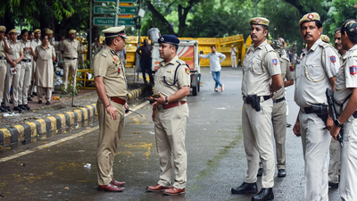 Retired Delhi Police officers to hold dharna on July 31 over attacks on cops during ‘Sansad Chalo’