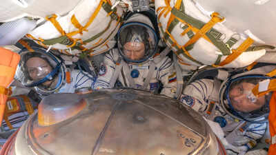US, Russian astronauts return safely to Earth after 8-month mission aboard ISS