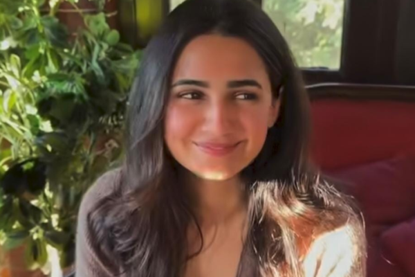 ​Vedika Pinto's 'Musafir Cafe' style: 5 fashion statements worth recreating​