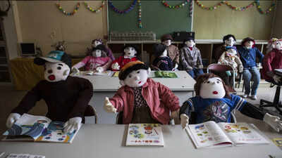 <b>Japan's Nagoro village lost most of its people. One woman replaced them with more than 350 life-size dolls</b>