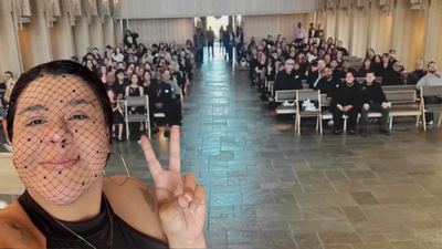 "This is the last picture with my mom": Woman asks 300 funeral guests to join one final selfie with her mother, the viral moment is touching millions