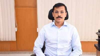 ‘IAS Singham’ Tukaram Mundhe is back in the spotlight: From a village school to 25 transfers, know his education and career journey