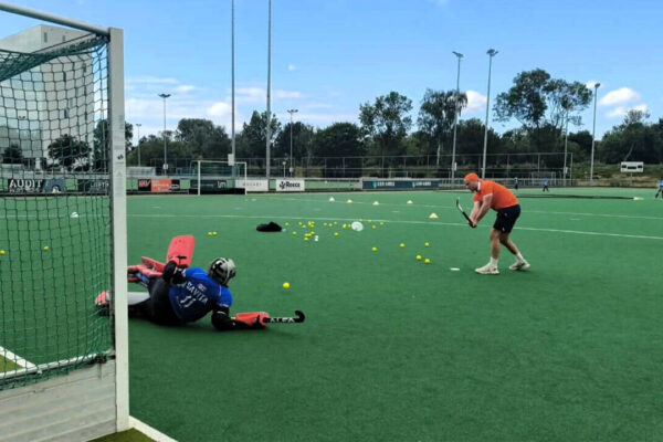 FIH Women’s Hockey World Cup: Dutch legend Pirmin Blaak fine-tunes goalkeepers Savita, Bichu ahead of India's campaign | Hockey News