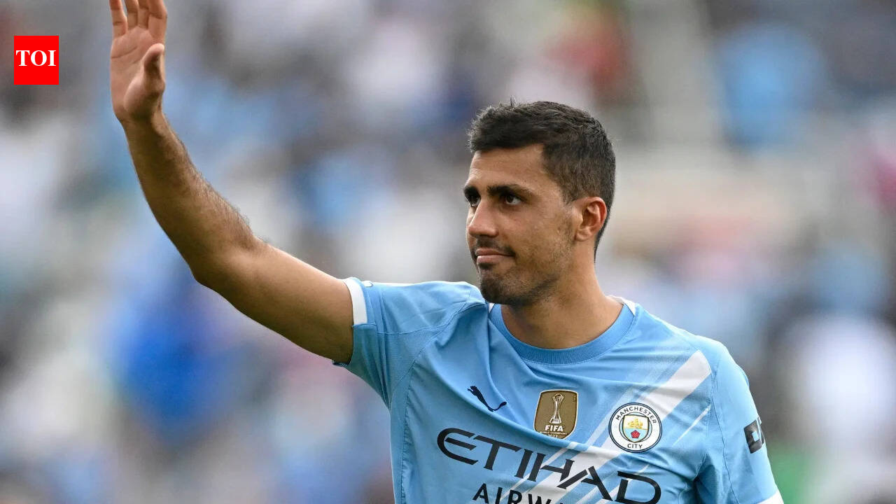 Manchester City reject Barcelona's opening offer for Rodri amid transfer uncertainty | Football News