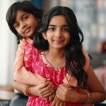 “She never learned the language of her own needs”: Psychologist explains the hidden cost of being the ‘responsible’ eldest daughter and how parents can help
