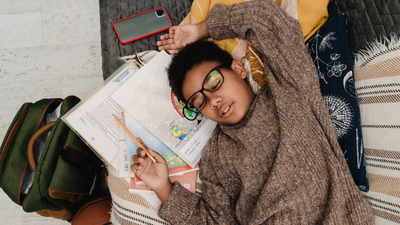 Your teenager sleeps till noon on weekends? Science explains why parents should stop calling it “laziness”