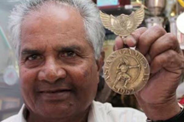 Former India footballer Isaiah Arumainayagam gets lifetime award | Football News