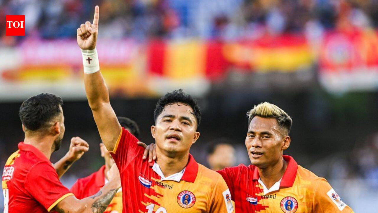 East Bengal humiliate Mohun Bagan 4-1 to lift record-equalling 17th Durand Cup, Lalrindika stars with hat-trick | Football News