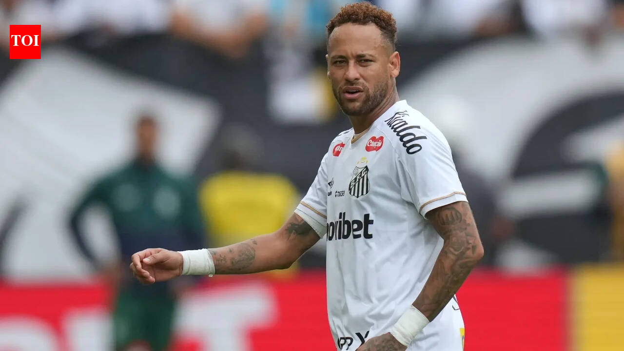 Former Man Utd star and pundit warns Neymar-Messi reunion will turn MLS into ‘even more of a circus’ in scathing attack | Football News