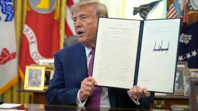Donald Trump changes Lake Ontario’s name to ‘Lake America’ amid tensions with Canada
