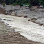 Nepal floods: Stranger ran past school screaming ‘Run, water’. It saved 370 kids, teachers