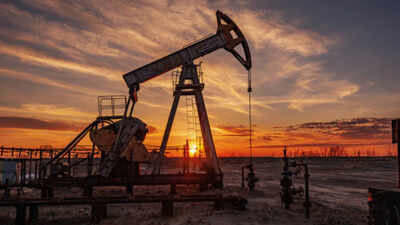 Oil prices today: Crude holds steady, heads for weekly losses as Hormuz flows remain choppy