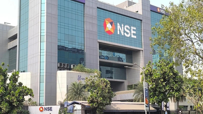 Sensex jumps 544 pts on hopes of Gulf peace talks