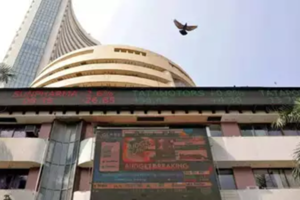 Stock Market Today Live: Markets end flat; Sensex ends falls 71 points, Nifty slips 30 points