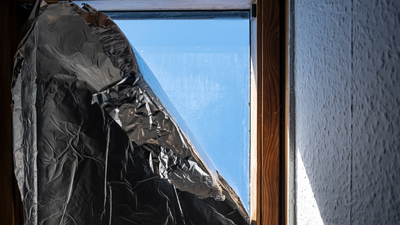 Aluminium foil window covering hack: A Simple DIY trick to keep the home cool and cozy during hot days