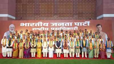 'Meeting all about new ideas & perspectives': PM Modi after engaging with 'team Nabin' at party HQ