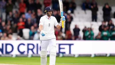 Joe Root scripts history vs Pakistan at Lord’s, surpasses Ricky Ponting’s all-time record