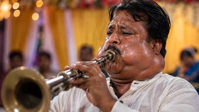 What is happening to this musician?