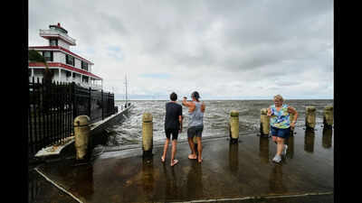 Flesh-eating bacteria kill 5 in Louisiana, health officials warn beachgoers as all cases are linked to seawater