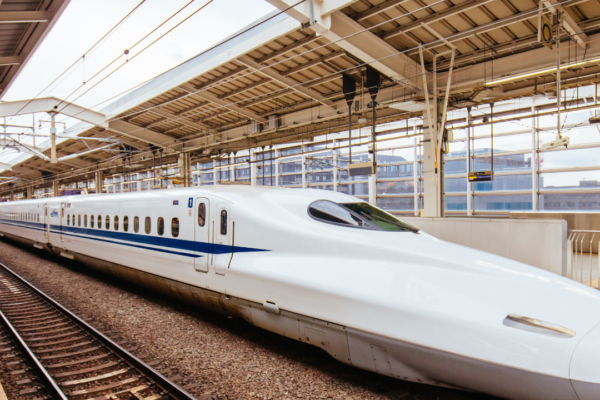 8 foods served on Japan’s famous bullet trains