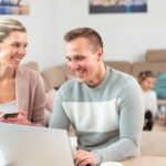 7 workplace manners that seem harmless but can make colleagues avoid working with you