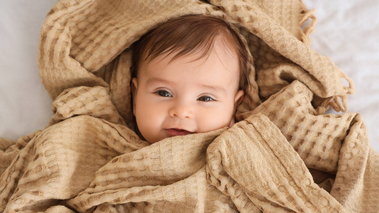 10 baby girl names inspired by ancient flowers