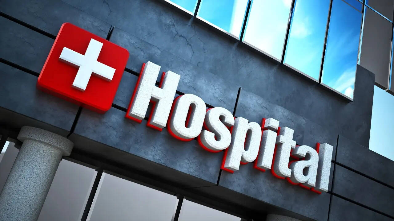10 germiest things in hospitals and doctor’s offices you should think twice before touching