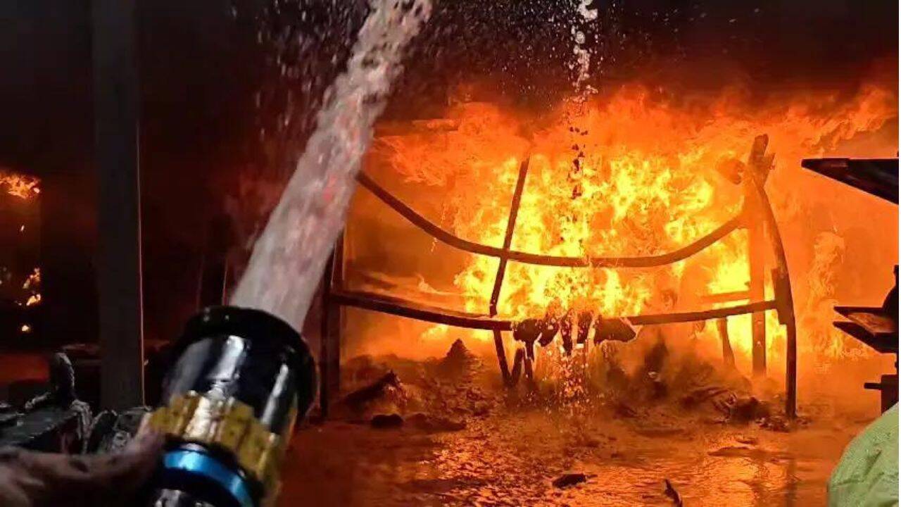 Kolkata hotel fire: At least 9 killed, 6 injured