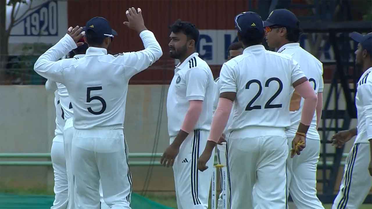 North East Zone 27/1 in 10.5 Overs