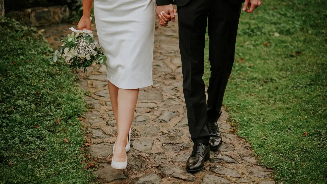 5 habits that can quietly damage a marriage