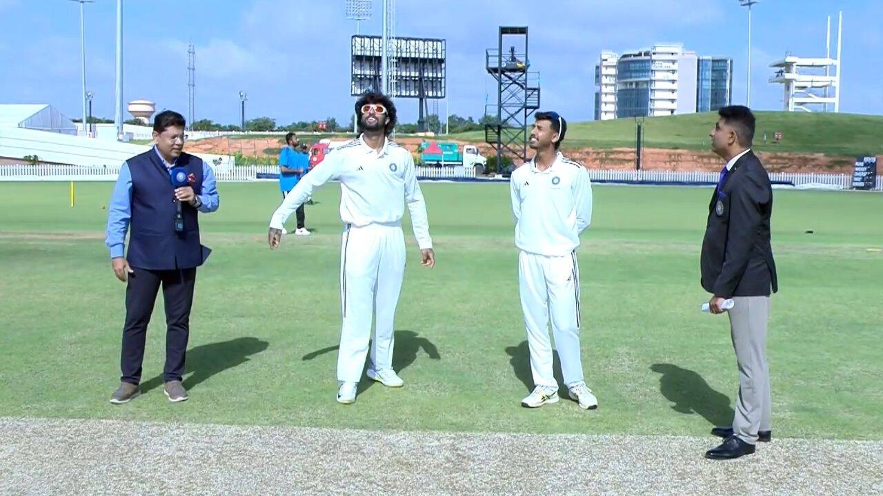 North Zone 89/3 in 22.5 Overs