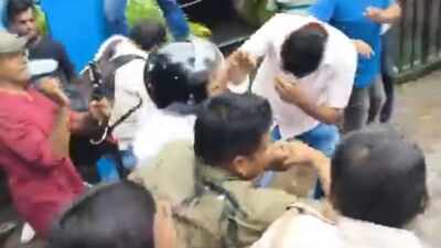 RG Kar victim's 'hurried' cremation: Mob attacks arrested ex-TMC MLA with footwear, eggs, muck; video