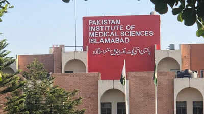 15 newborns killed in fire at Islamabad hospital's gynaecology ward in Pakistan