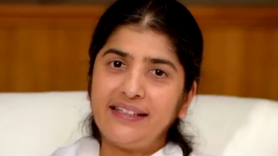 Quote of the day by BK Sister Shivani: “When we shout at people for a mistake, react strongly to their incorrect sanskar… in the name of discipline or for their benefit, our reactive behaviour shifts us to the wrong side. One wrong has no right to correct another wrong. Wrong has no power to transform the other wrong. Remain stable and respond the right way. Right vibrations influence them to shift to the right.”