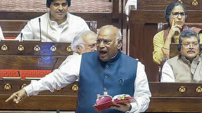 Rijiju raises point of order, Kharge hits back at minister