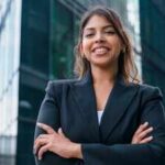 Delhi lawyer living in London says why she will never return to Indian corporate culture: 'I don't get any emails after work; I actually have time to pursue my hobbies'